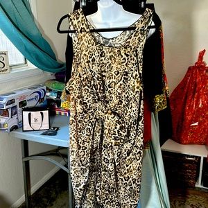 Absolutely beautiful leopard cover up - dress - high low - so many options
